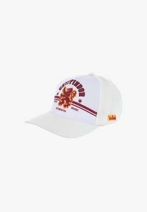 Cappellino da baseball bianco con logo del leone di Grifondoro in bordeaux, con strisce rosse e le parole "Coraggio", "Determinazione" e "Valore".