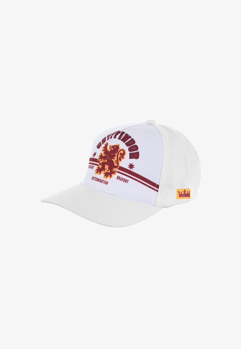 Weißes Baseballcap mit einem Gryffindor-Löwenlogo in Kastanienbraun, mit roten Streifen und den Texten "Mut", "Entschlossenheit" und "Tapferkeit".