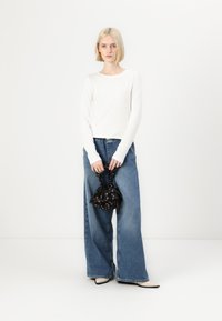 GAP PULL ON WIDE LEG - Jean boyfriend - medium wash