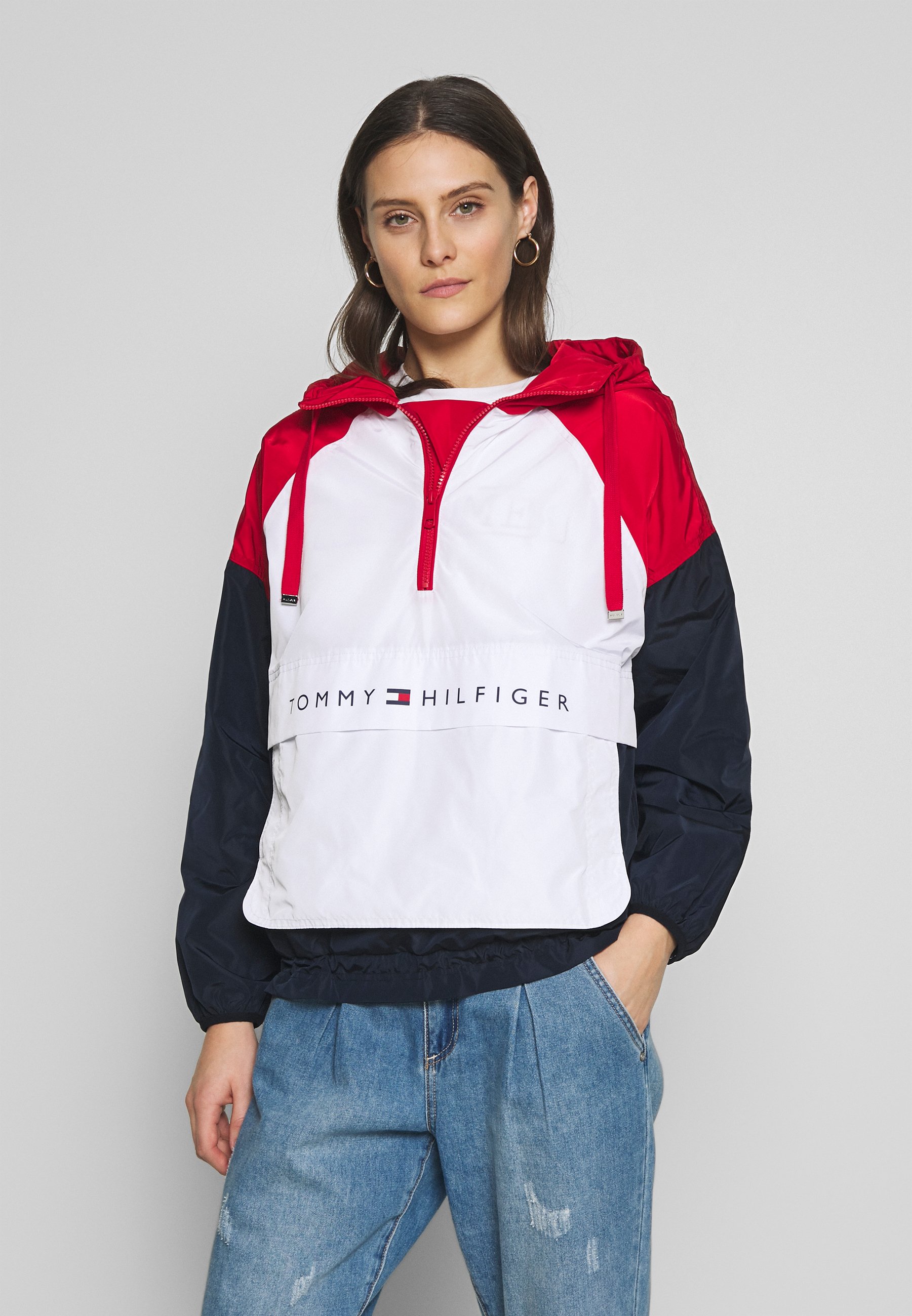 tommy jeans packable popover jacket