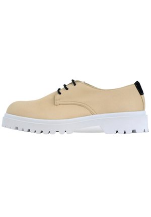 DERBY LOW-CUT - Casual lace-ups - beige