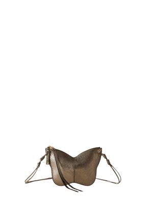 Sac bandoulière en cuir bronze métallisé en forme de papillon avec sangle ajustable et tirette de fermeture éclair à pompon.