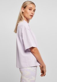 Urban Classics HEAVY  - Základné tričko - lilac