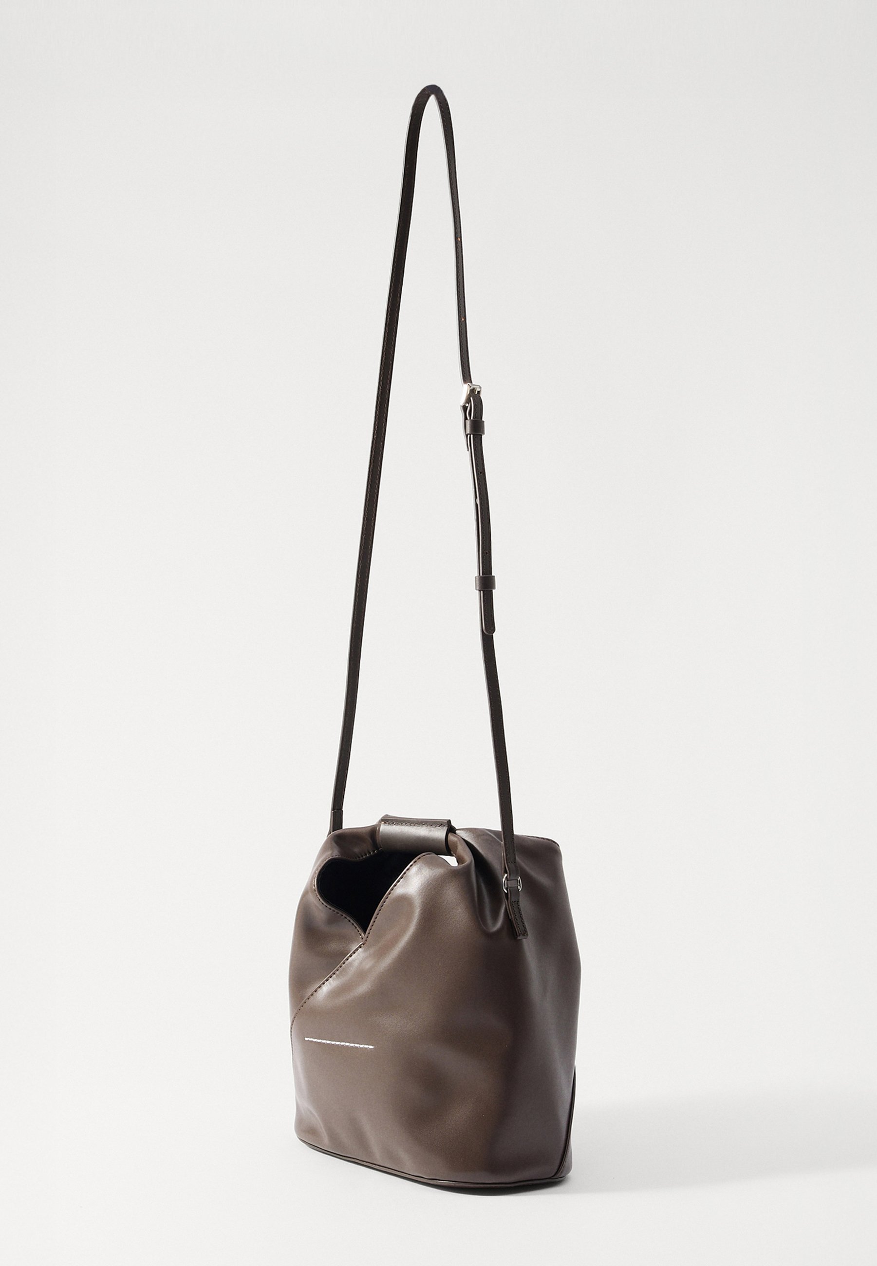 Maison Margiela CROSSBODY POUCH 確実正規品 Amazon | (メゾンマルジェラ) Maison Margiela ボディバッグ 11