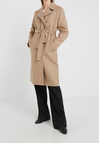 CLOSED Klassisk kappa / rock - beige