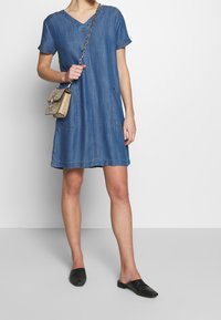 Esprit Jeansklänning - blue