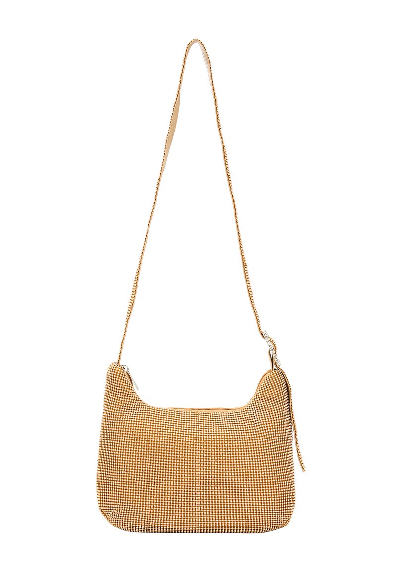 Borsa a spalla con motivo a houndstooth in tessuto arancione e crema, caratterizzata da una forma curvata, una cerniera in tono argento e una tracolla sottile.