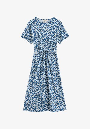 Blaues Midikleid mit kurzen Ärmeln, weißem Blumenmuster, rundem Halsausschnitt und einer vorderen Knotendetail am Taillenbereich.