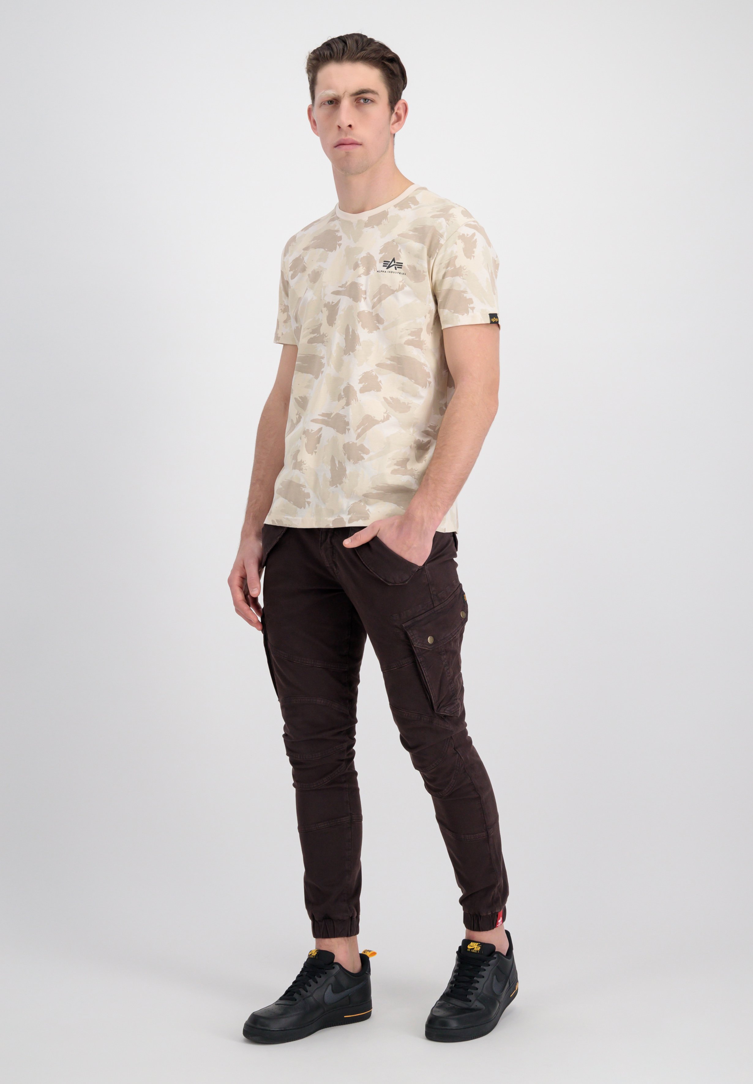 Alpha Industries BASIC T SMALL LOGO - T-Shirt print - sand