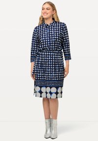 Ulla Popken - Abito a camicia - dark blue Immagine in miniatura 1