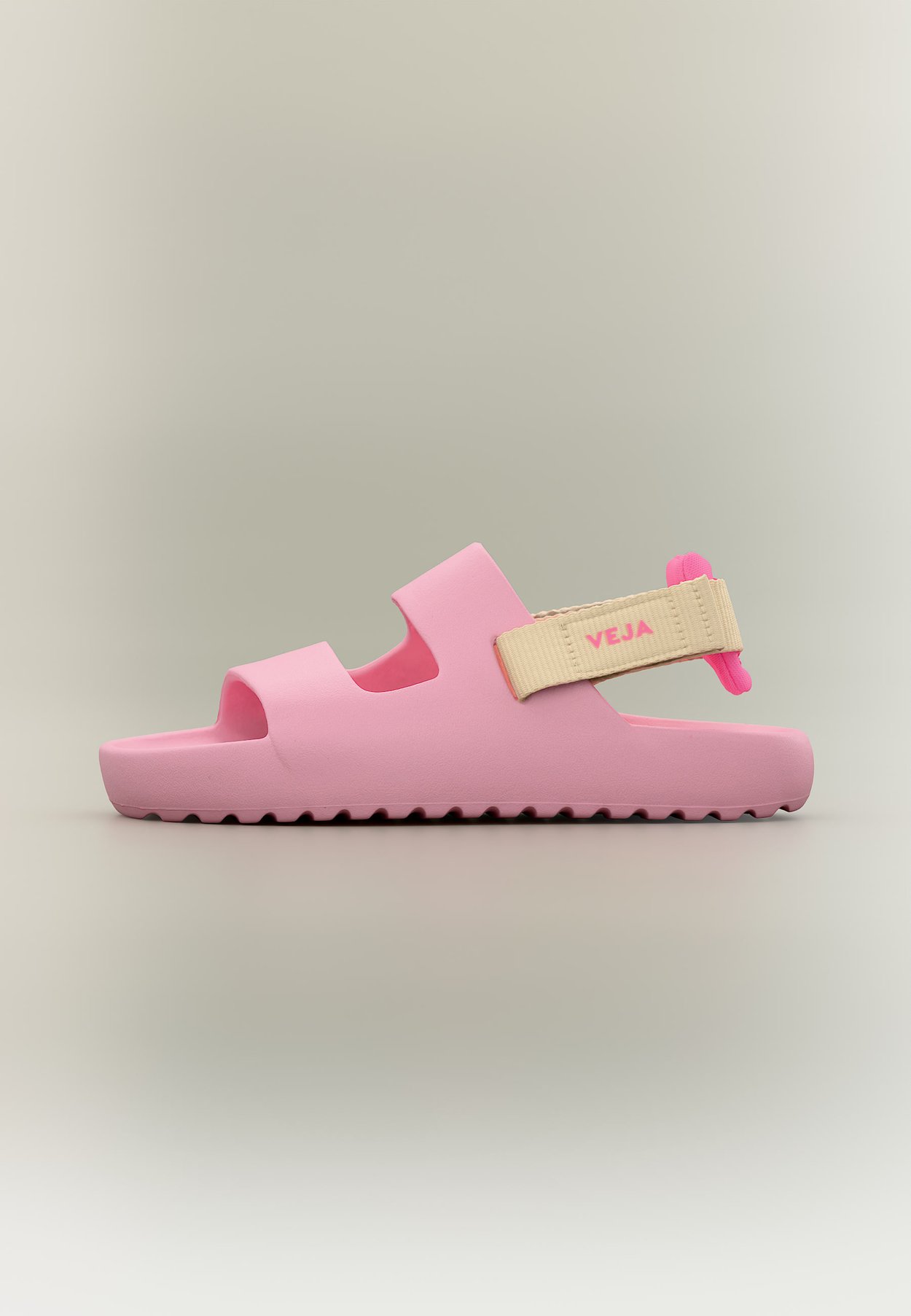Veja MINI ETNA UNISEX - Pool slides - guimauve