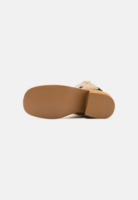 Jeffrey Campbell REFLECTION - Botas de cowboy/motociclista - sand