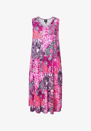 Šaty bez rukávů ve stylu áčkového střihu s kulatým výstřihem, zdobené živým růžovým, červeným, černým a bílým patchworkovým vzorem paisley.