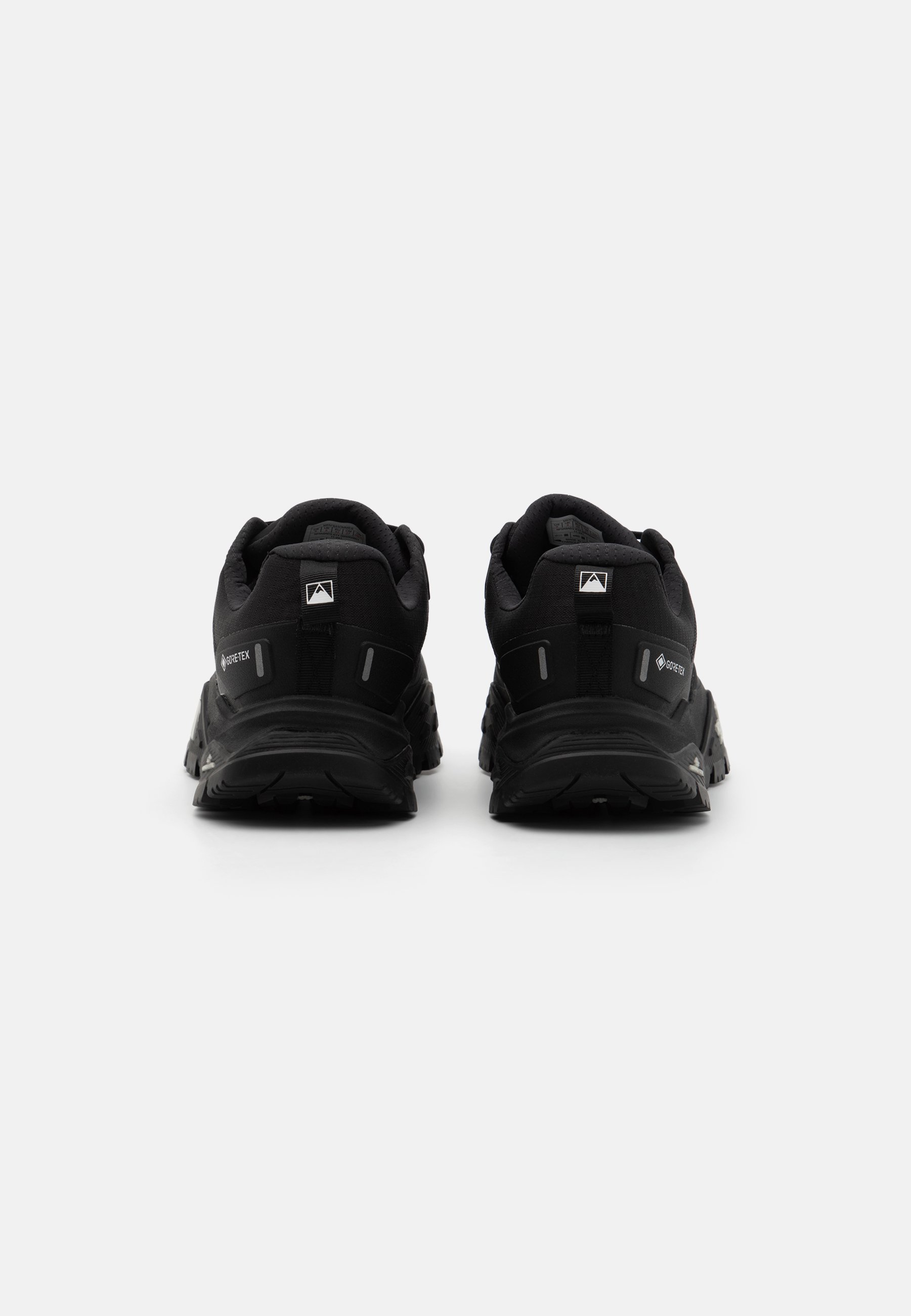 The North Face OFFTRAIL GORE TEX - Pantofi drumeție - black/white