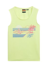 Lichtgroene tanktop van zacht materiaal, met een palmbomen- en surfafbeelding in roze en blauw. Ronde halslijn en mouwloos ontwerp.