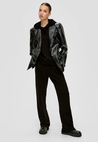 QS BROEK - Trainingsbroek - schwarz