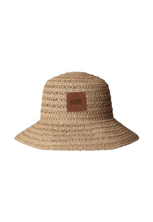 Beige geweven strooien emmerhoed met brede rand en een bruin vierkant label met de naam "BIZUU" aan de voorkant.