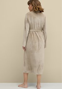 Ellos Collection KIMBERLY - Badjas - beige