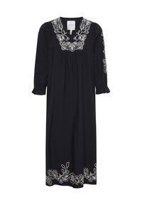 Schwarzes Kleid mit langen Ärmeln, das mit weißen gestickten Blumenmustern am Ausschnitt und Saum verziert ist, sanft unter der Brust gerafft.
