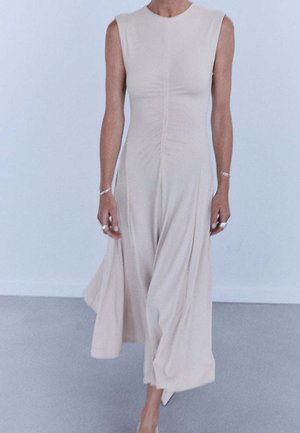 Mango, ADULT - Robe en jersey - sand