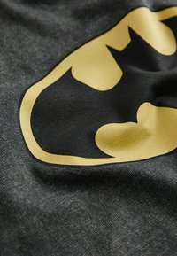 Next REGULAR FIT - BATMAN LONG SLEEVE - T-shirt print - black washed