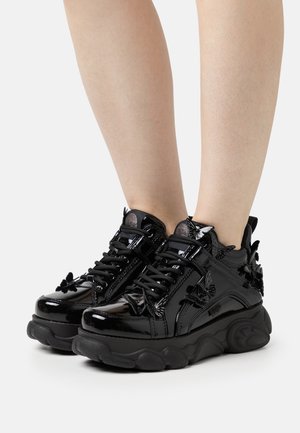 CORIN BUTTERFLIES   - Trainers - black
