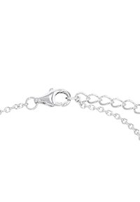 Gioielli in argento con catena caratterizzata da un gancio a moschettone, con un design a maglie intrecciate e una superficie liscia e riflettente.