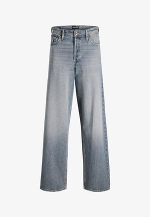 Široke kavbojke iz modrega denim materiala z svetlim pranjem, ki imajo klasičen dizajn s petimi žepi in sprednjo zaponko na gumbe. Gladek otip in raven kroj.