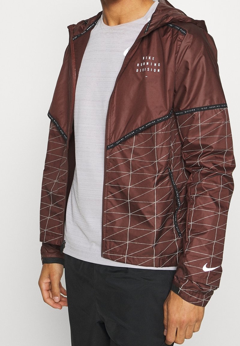 Nike Performance Veste de running - dark red