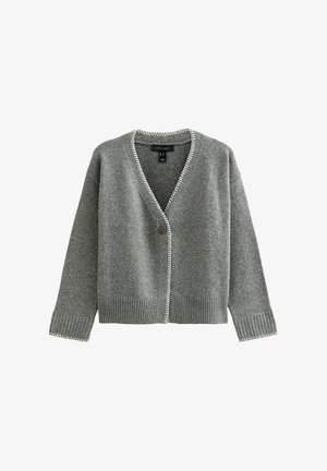 Szary dzianinowy kardigan z dekoltem w serek, zapięciem na guziki z przodu oraz ściągaczami na mankietach i dole. Charakterystyczne kontrastowe przeszycia wzdłuż krawędzi.