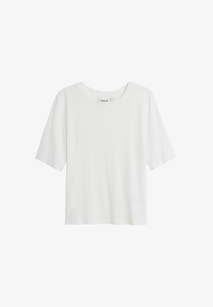 Kortærmet hvid t-shirt lavet af blød bomuld med rund halsudskæring og afslappet pasform. Ingen synlige mønstre eller pynt.