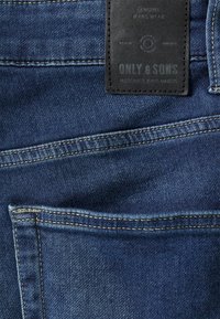 Only & Sons ONSLOOM LIFE - Calças de ganga de corte skinny - blue denim