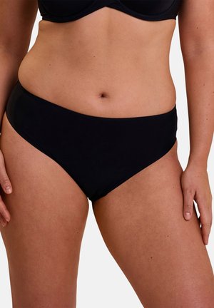 Bas de bikini noir avec une texture lisse, arborant une taille mi-haute et un design minimaliste, mettant en avant des lignes épurées et sans motifs visibles.