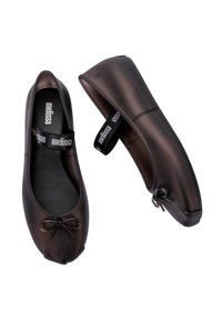 Melissa Bailarinas con hebilla - pearly black