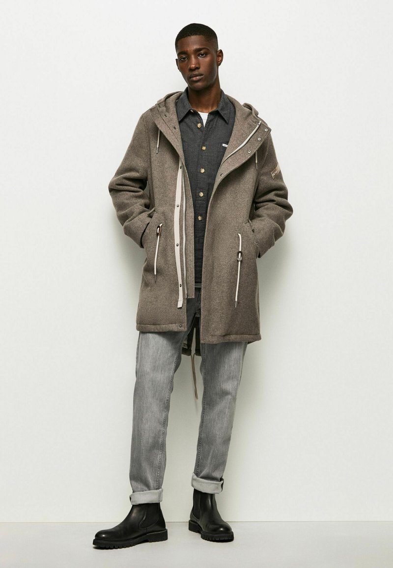 Pepe JOHANSEN - de invierno - stowe/tierra