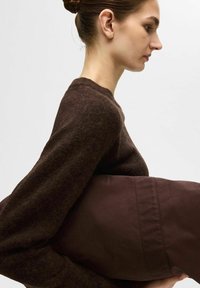 Selected Femme SLFLULU LS O-NECK B NOOS - Džemperis - coffee bean