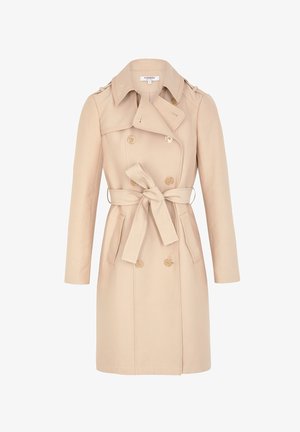 Trench coat beige con maniche lunghe, fronte doppiopetto, tasche laterali e cintura legata in vita. Tessuto liscio con dettagli minimi.