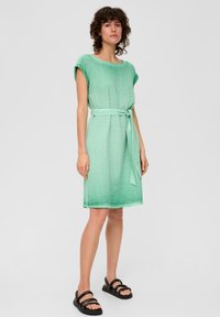 s.Oliver CRINKLE MET RUGDECOLLETÉ zielony