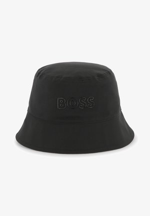 Cappello a secchiello nero realizzato in tessuto morbido, con logo "BOSS" impresso sul fronte, cima rotonda e ampia visiera floscia.