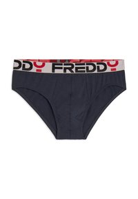 Slip da uomo blu navy con fascia elastica bianca, rossa e nera con il nome del marchio "FREDDY". Materiale morbido simile al cotone.