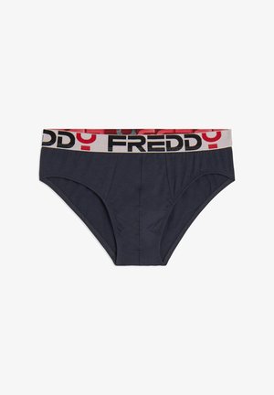 Slip da uomo blu navy con fascia elastica bianca, rossa e nera con il nome del marchio "FREDDY". Materiale morbido simile al cotone.