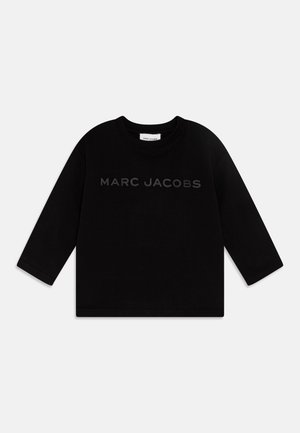 Felpa nera a maniche lunghe in cotone, con scollatura rotonda e logo in rilievo "MARC JACOBS" sulla parte davanti.