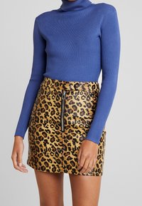 Missguided Svetr - dark blue