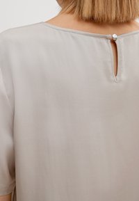 comma AUS - Camicetta - helles beige