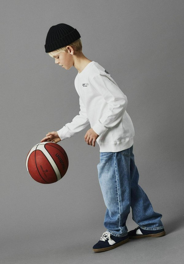 Sweatshirt - cloud dancer