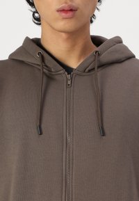 Only & Sons ONSCERES LIFE HOODIE - Hoodie - major brown