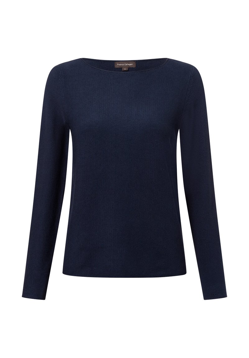 Marineblaues Langarmoberteil mit Rundhalsausschnitt und strukturiertem Strickstoff. Hat einen geraden Saum und ein minimalistisches Design. Etikett sichtbar.