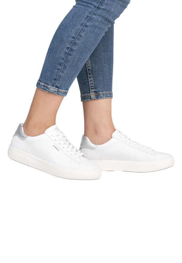 SNEAKER - Sneaker low - weiss