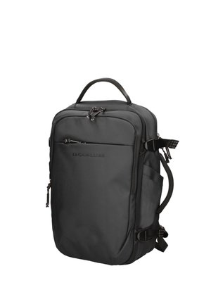 Schwarzer rechteckiger Rucksack mit mehreren Reißverschlussfächern, oberem Griff, seitlichen Riemen und Schulterriemen, dargestellt auf weißem Hintergrund.