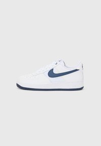 Nike Sportswear - AIR FORCE UNISEX - Sneakers basse - white/midnight navy/phantom Immagine in miniatura 1